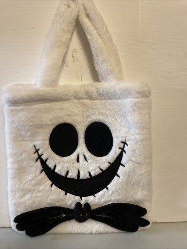 White fluffy jack skellington - white,